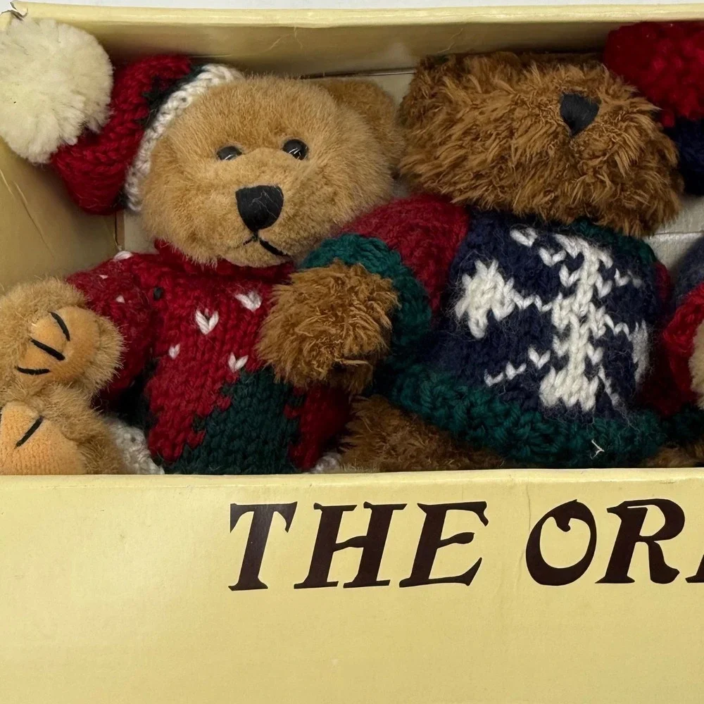 Chrisha Creations Original Teddy Bear Collectable Set 7‎ Jointed Bears Sweaters